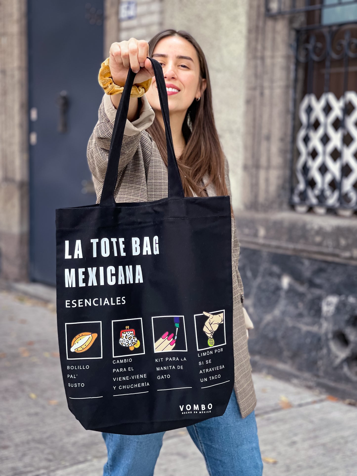 TOTE - ESENCIAL