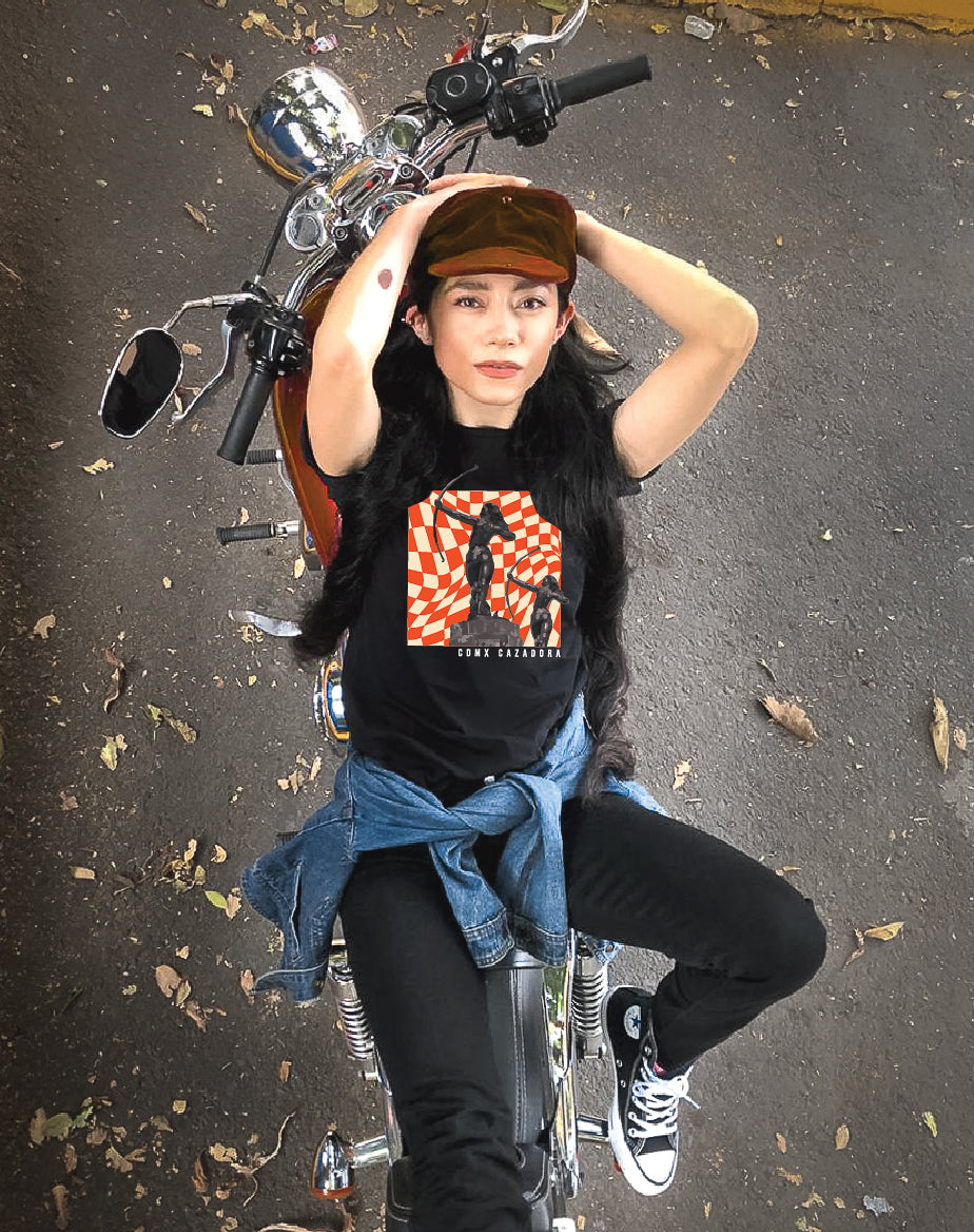 Playera Cazadora Negra